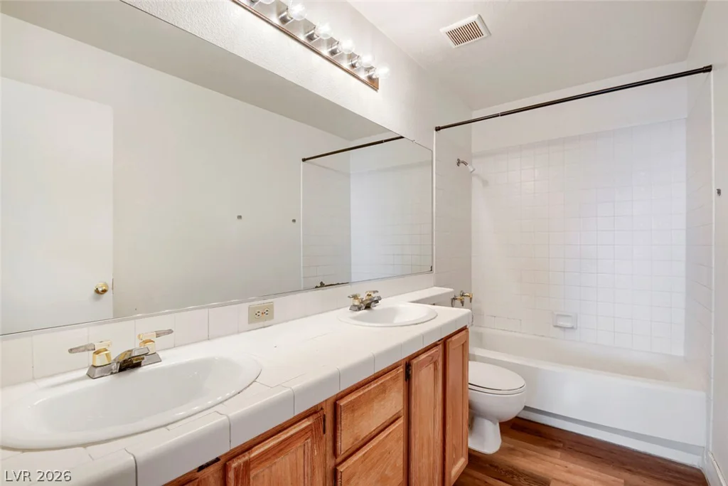 4120 Laurel Hill, North Las Vegas, NV 89032