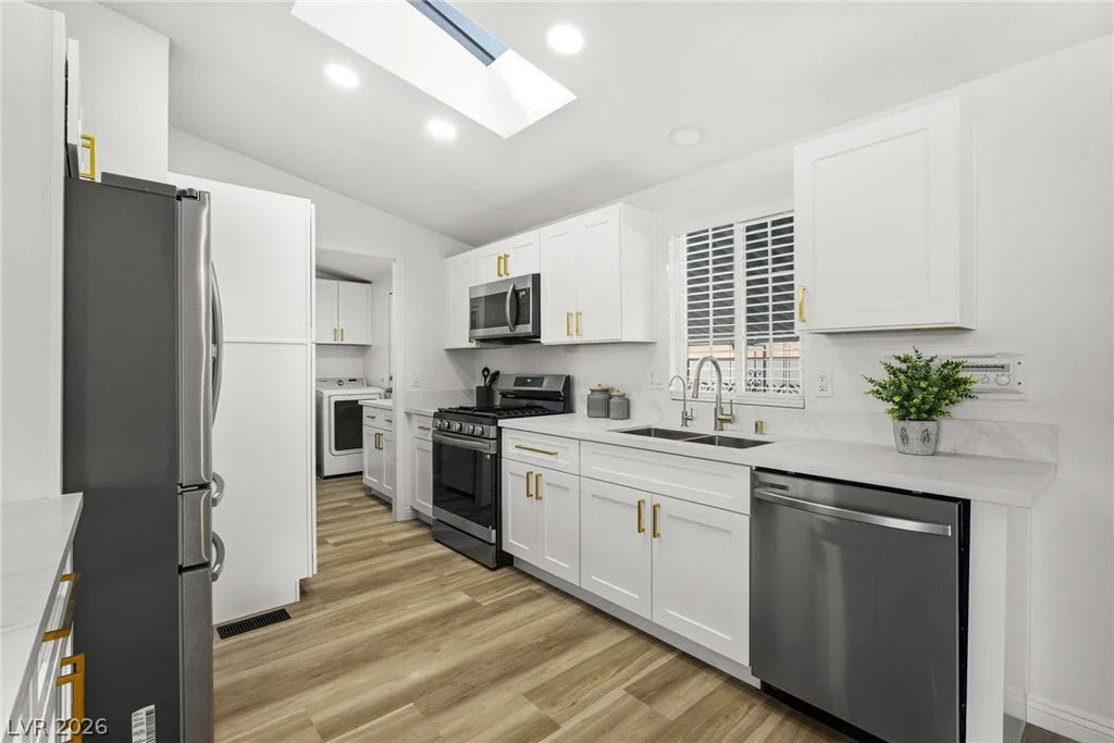 3415 Jewel Cave, Las Vegas, NV 89122