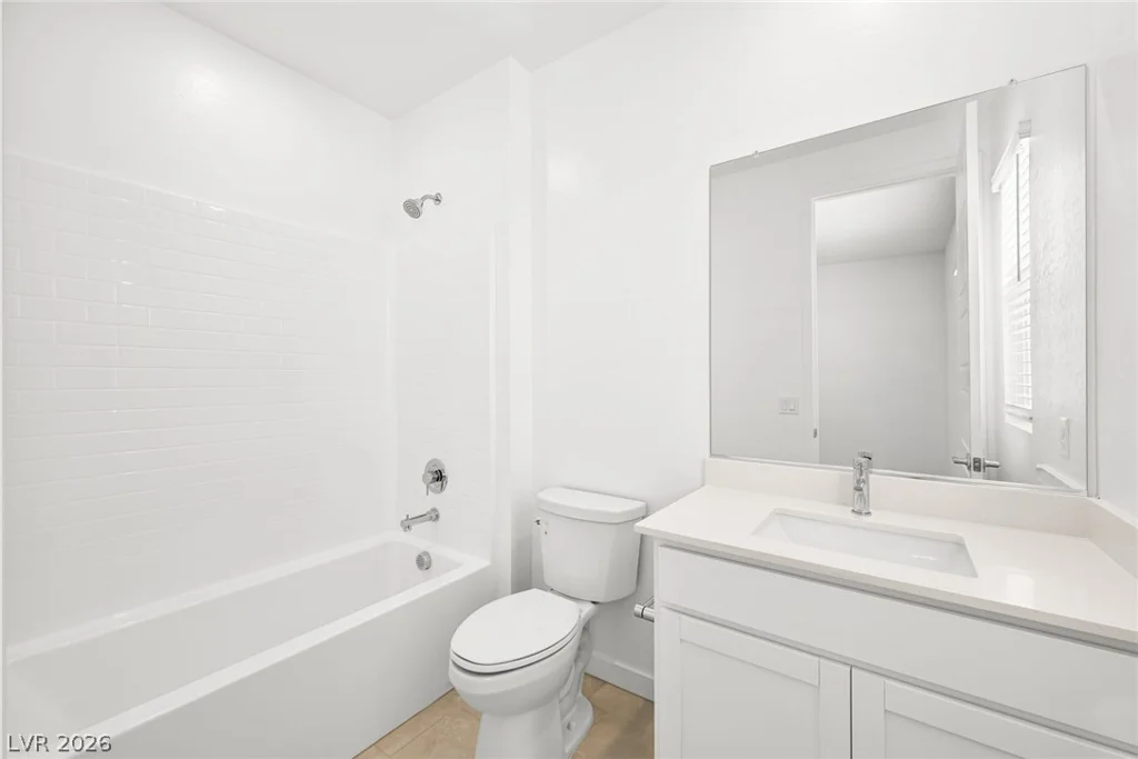 10002 Decano Ridge, Las Vegas, NV 89141