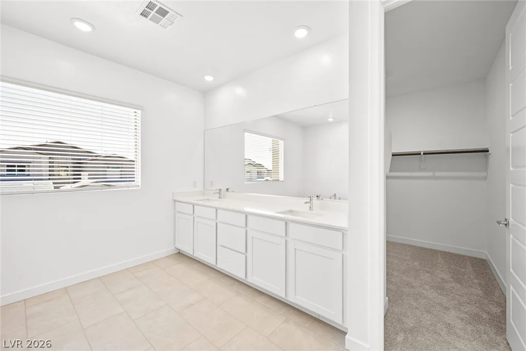 10002 Decano Ridge, Las Vegas, NV 89141