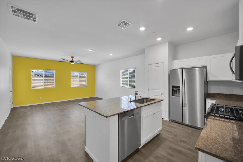 368 Canary Song, Henderson, NV 89011
