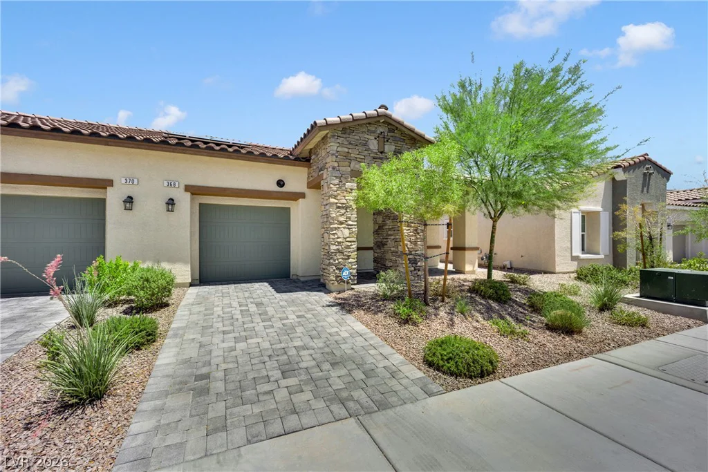 368 Canary Song, Henderson, NV 89011
