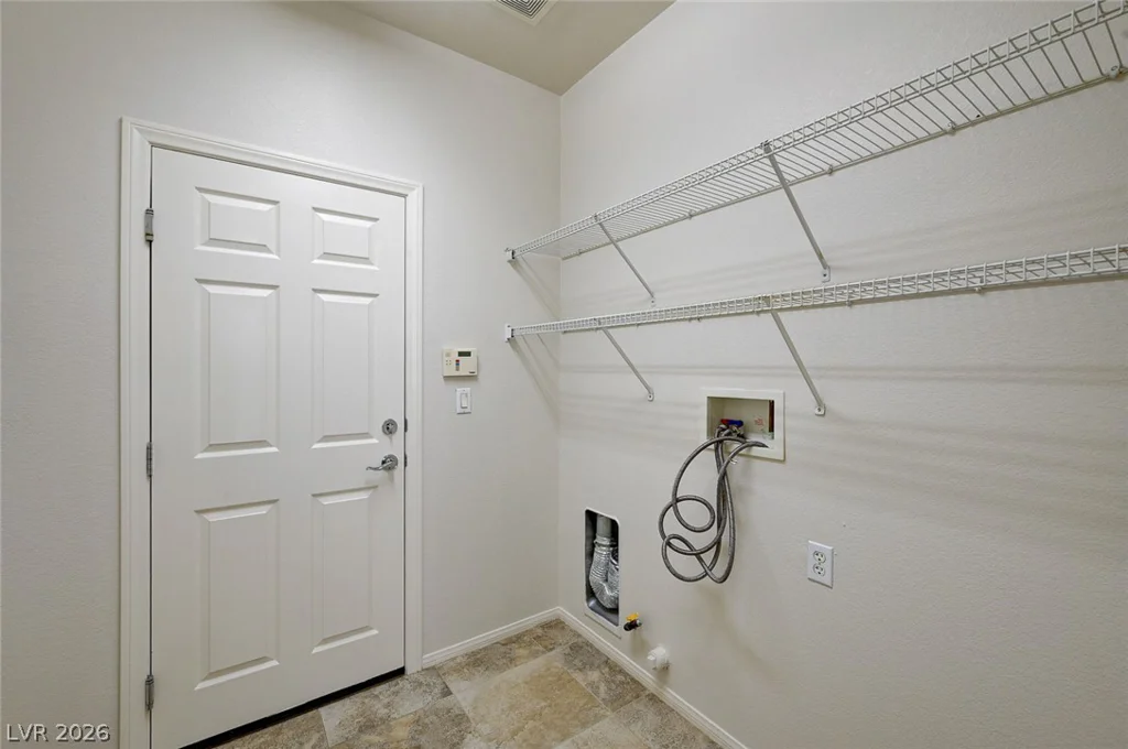 3512 Casa Alto, North Las Vegas, NV 89031