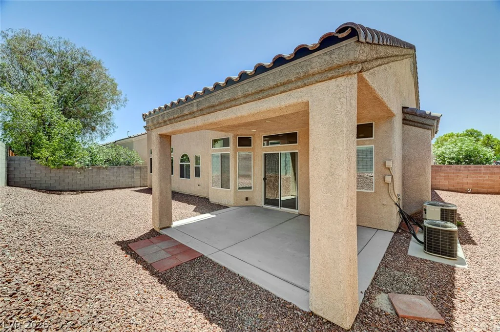 3512 Casa Alto, North Las Vegas, NV 89031