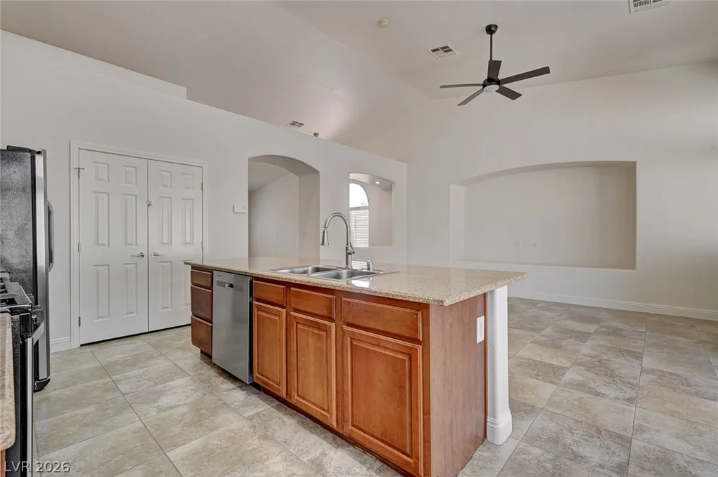 3512 Casa Alto, North Las Vegas, NV 89031