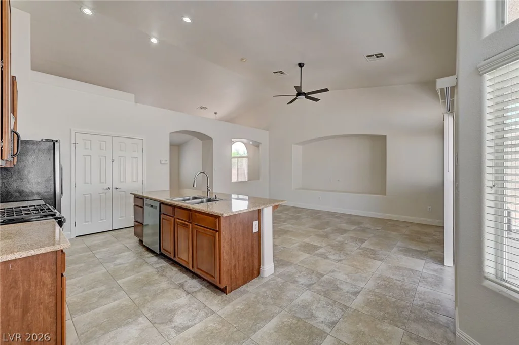 3512 Casa Alto, North Las Vegas, NV 89031