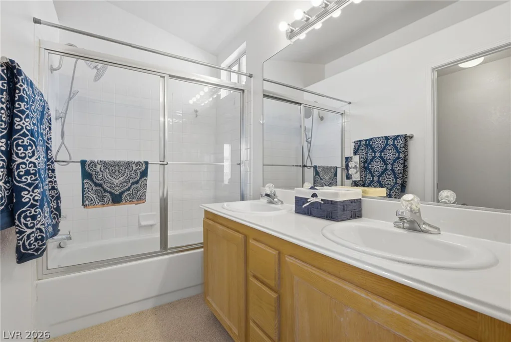 35 Avenida Arenas, Henderson, NV 89074