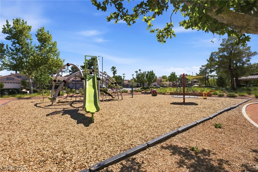 35 Avenida Arenas, Henderson, NV 89074
