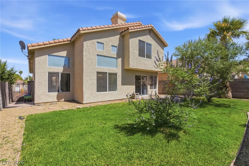 35 Avenida Arenas, Henderson, NV 89074