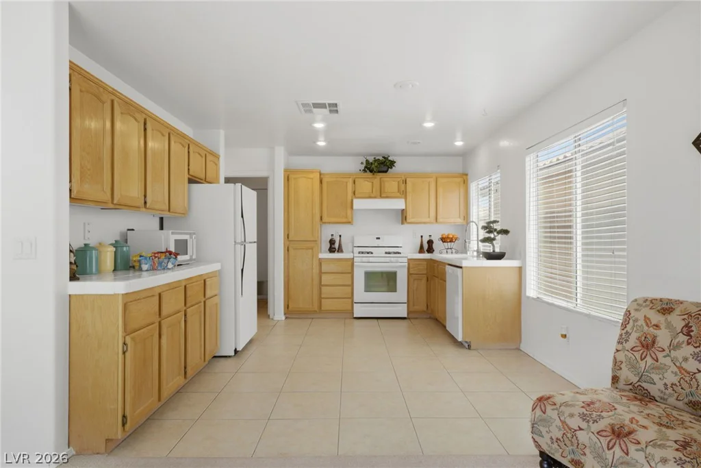 35 Avenida Arenas, Henderson, NV 89074