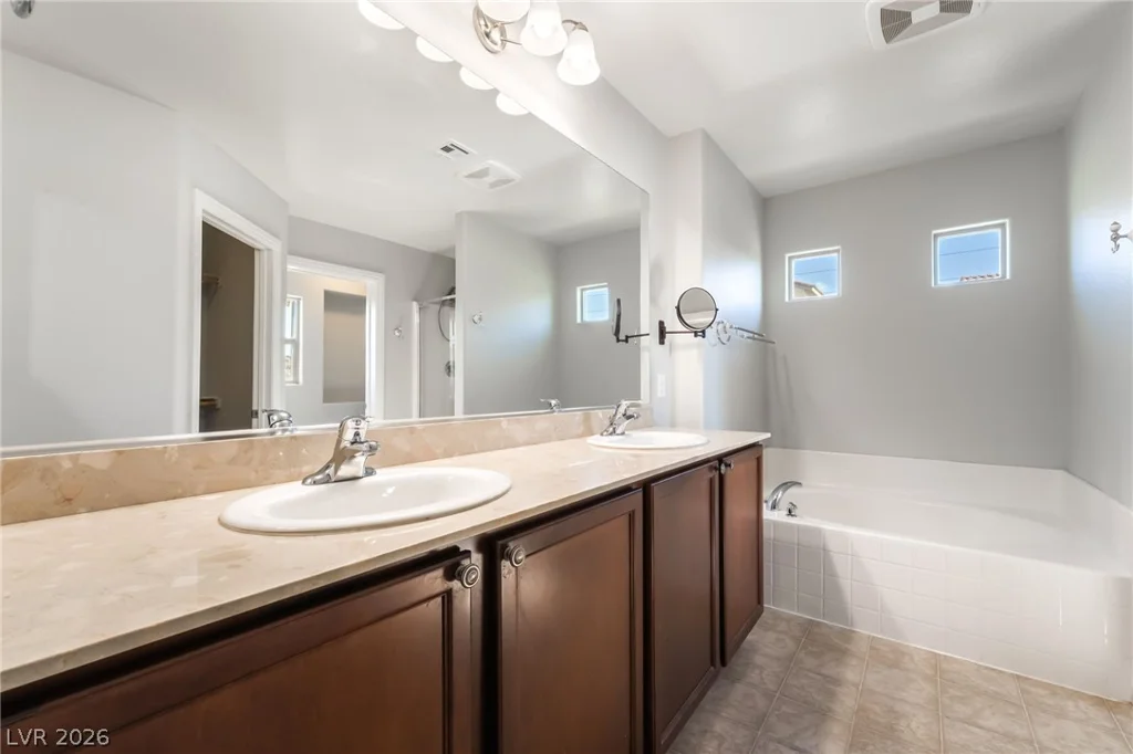 10917 Mount Pendleton, Las Vegas, NV 89179