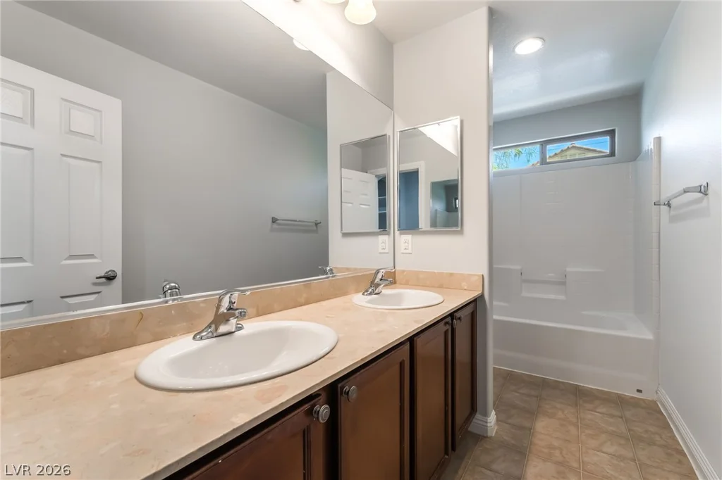 10917 Mount Pendleton, Las Vegas, NV 89179
