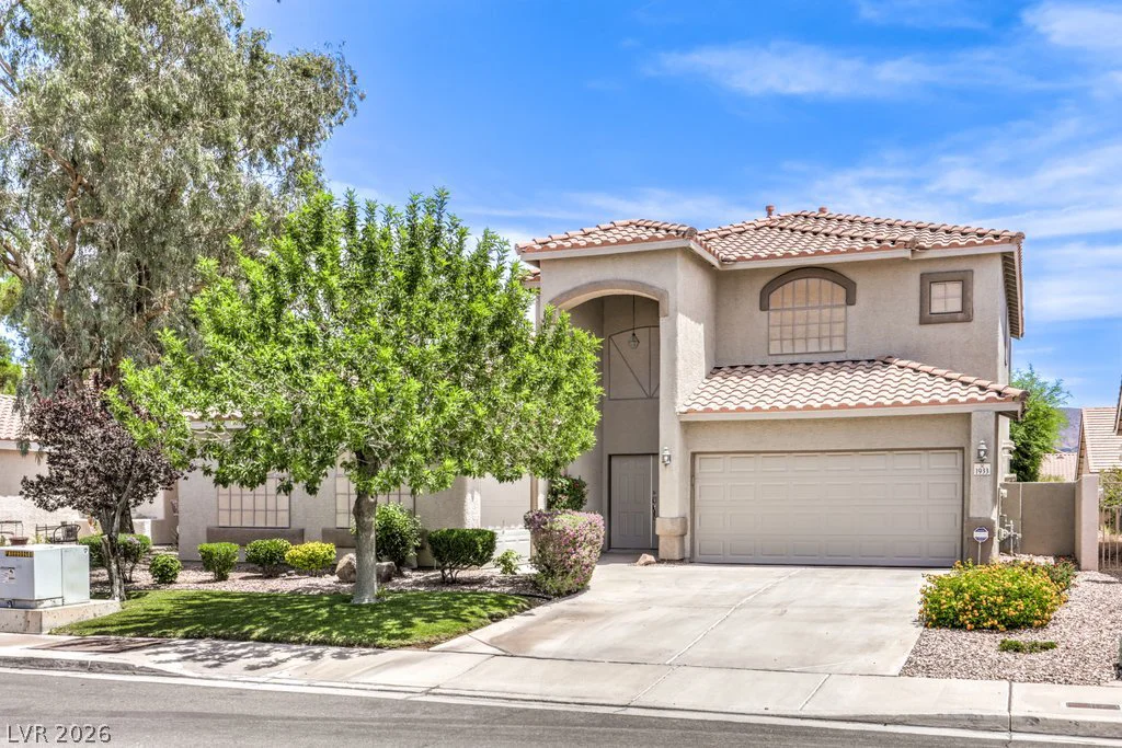 1933 Falcons Lair, Henderson, NV 89012