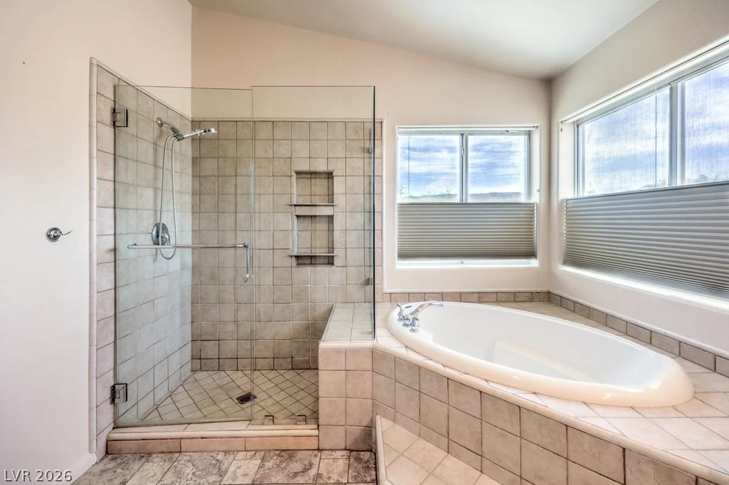 1933 Falcons Lair, Henderson, NV 89012