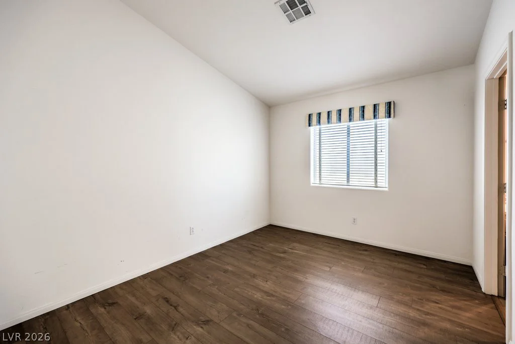 1933 Falcons Lair, Henderson, NV 89012