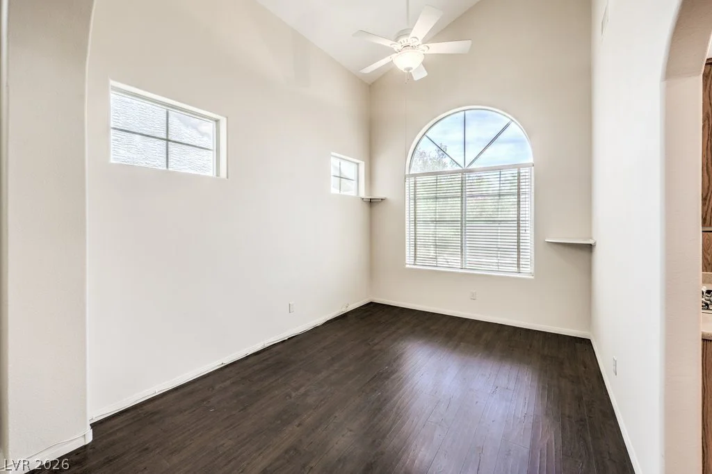1933 Falcons Lair, Henderson, NV 89012