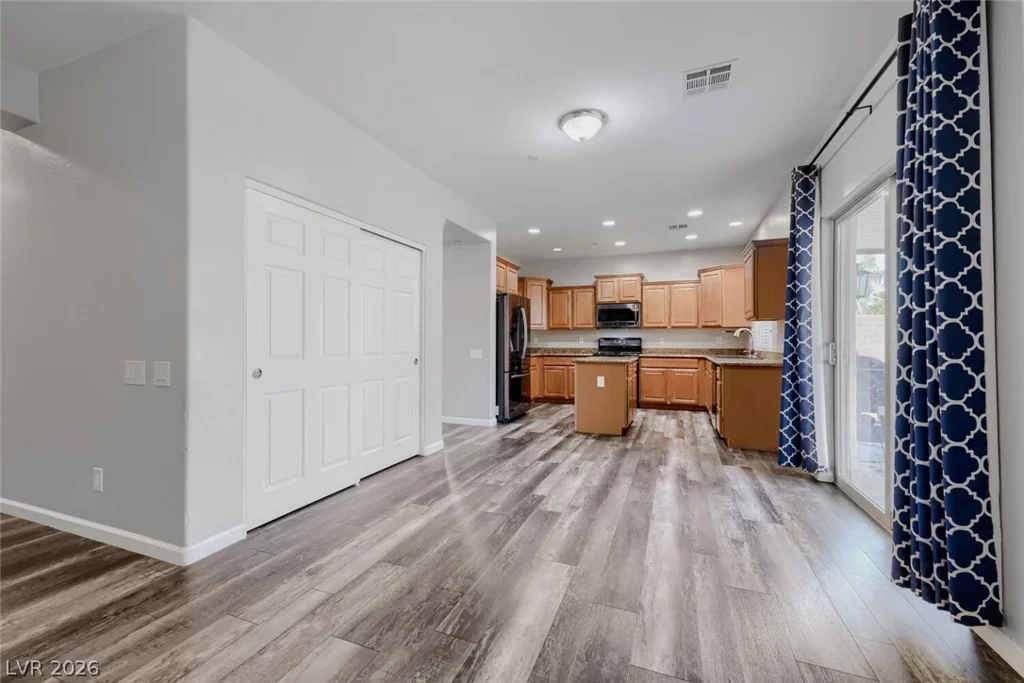 1046 White Willow, Henderson, NV 89002
