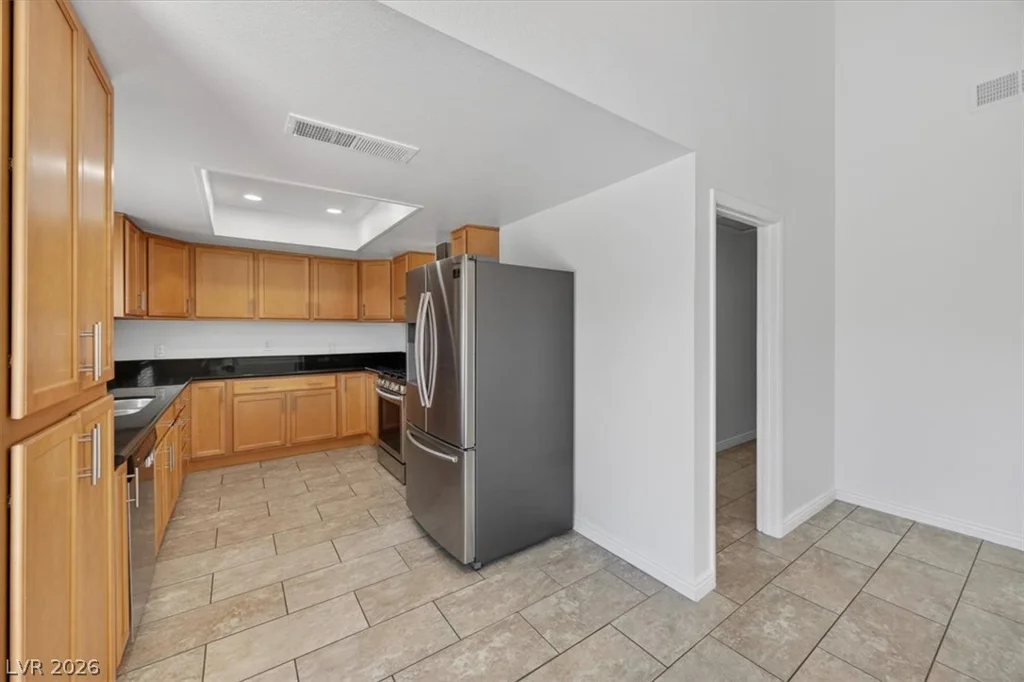 4366 Hidden Oak, Las Vegas, NV 89103