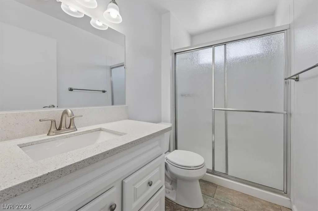 4366 Hidden Oak, Las Vegas, NV 89103