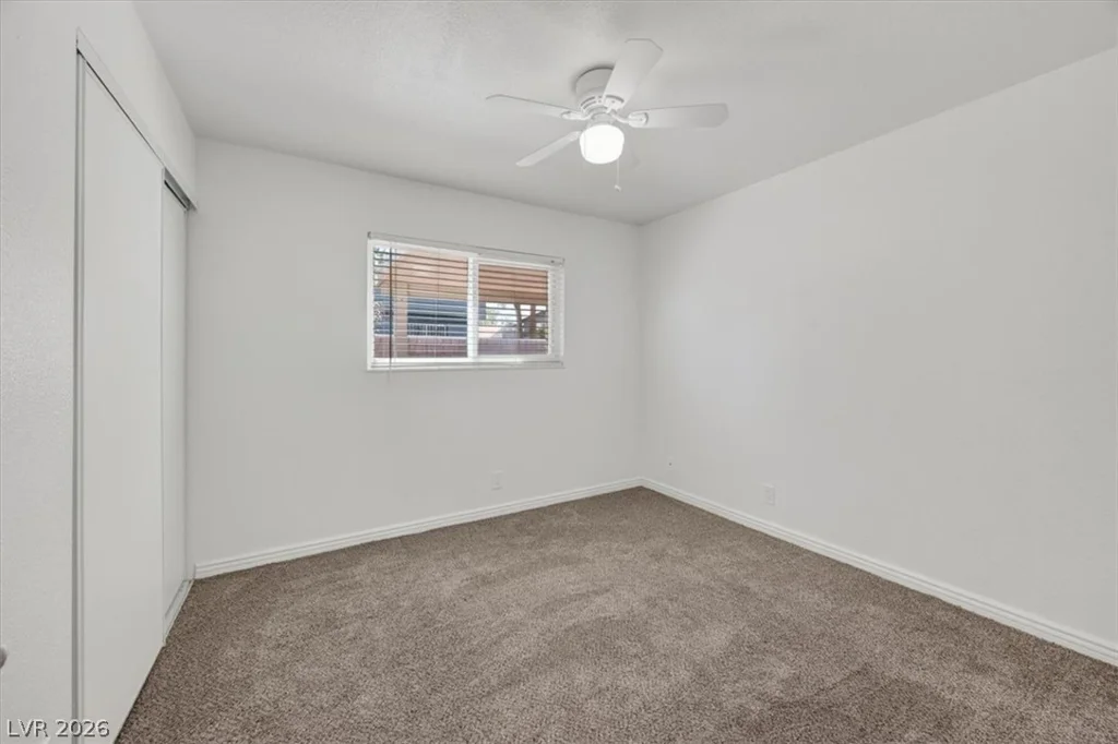 4366 Hidden Oak, Las Vegas, NV 89103