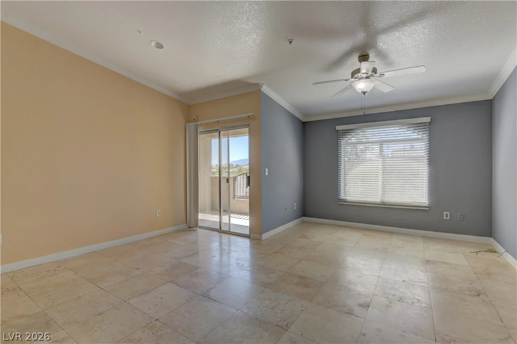 4400 Jones, Las Vegas, NV 89103