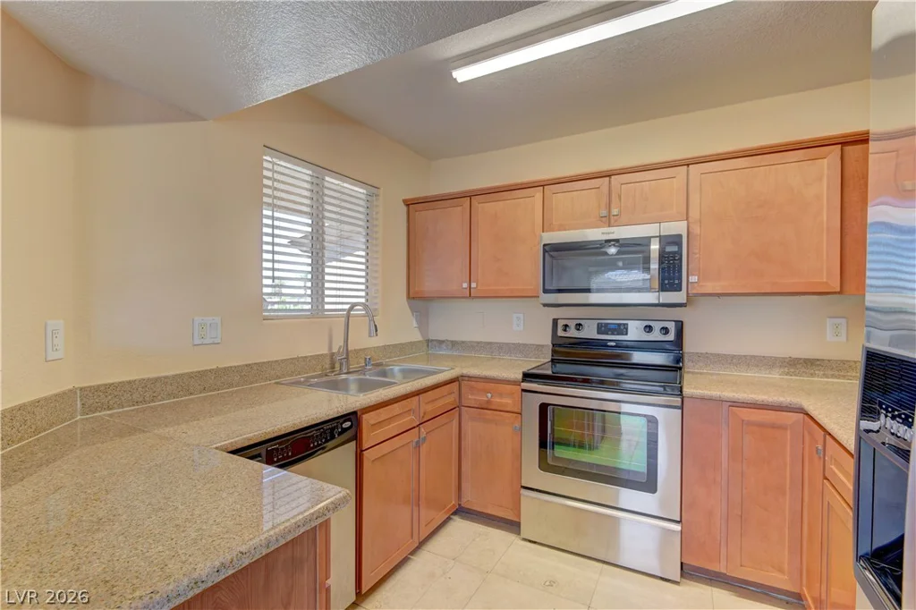 4400 Jones, Las Vegas, NV 89103