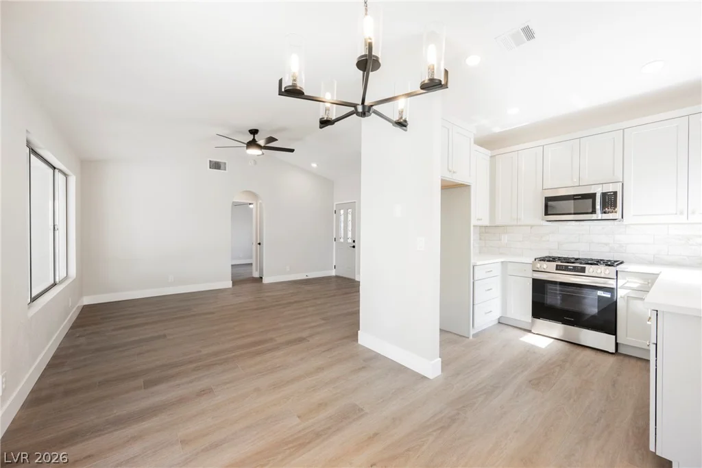 5539 Ballinger, Las Vegas, NV 89142