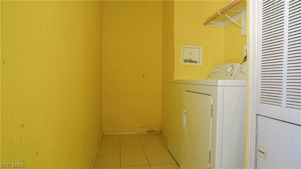2321 Guinn, Pahrump, NV 89060