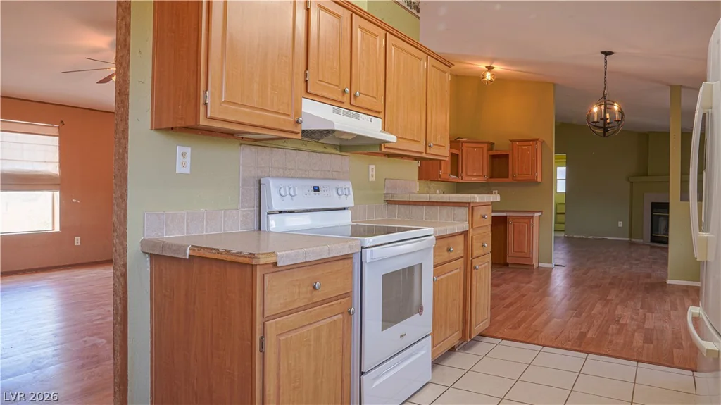 2321 Guinn, Pahrump, NV 89060
