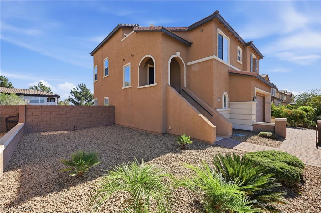 924 Tasker Pass, Henderson, NV 89012