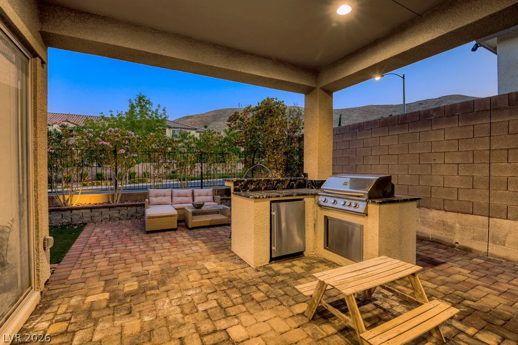 3553 Royal Fortune, Las Vegas, NV 89141