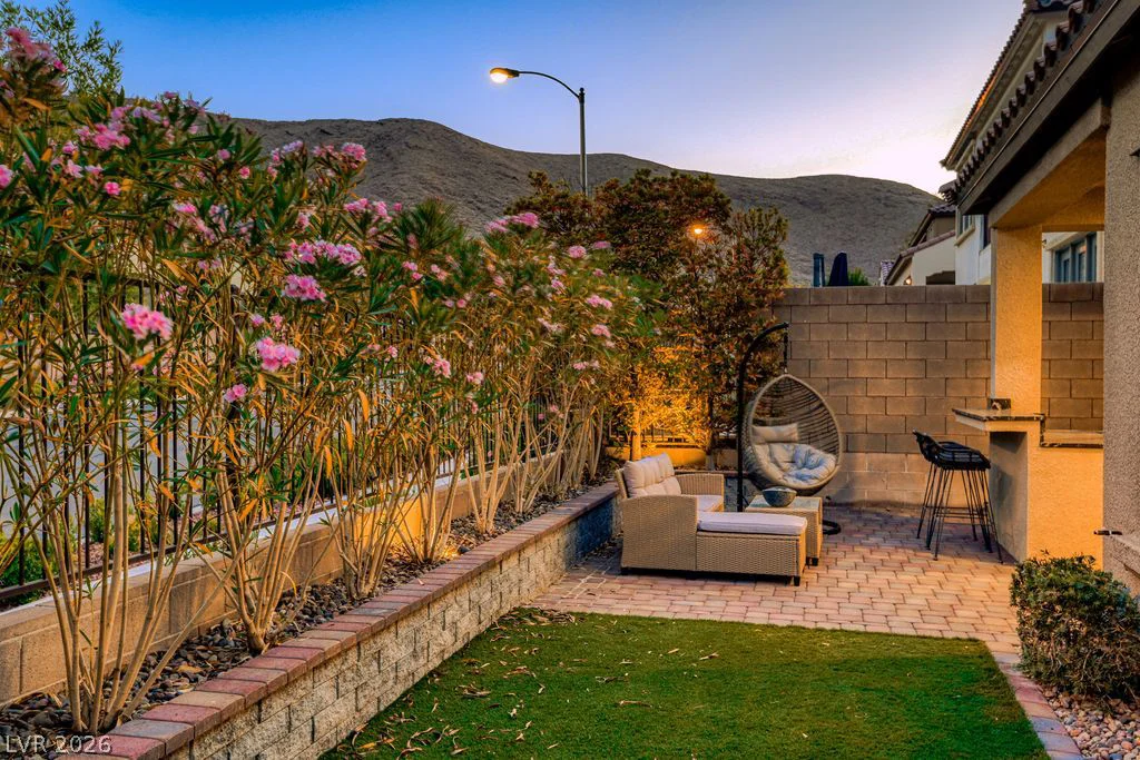 3553 Royal Fortune, Las Vegas, NV 89141