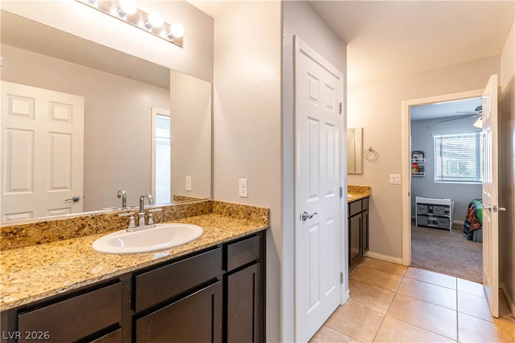 7255 Dazzle Point, North Las Vegas, NV 89084