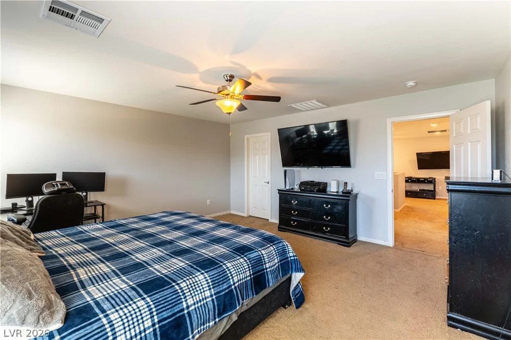 7255 Dazzle Point, North Las Vegas, NV 89084