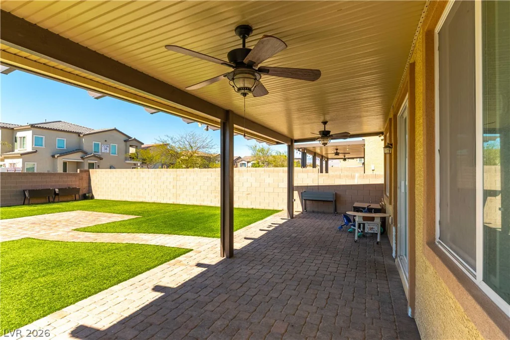7255 Dazzle Point, North Las Vegas, NV 89084
