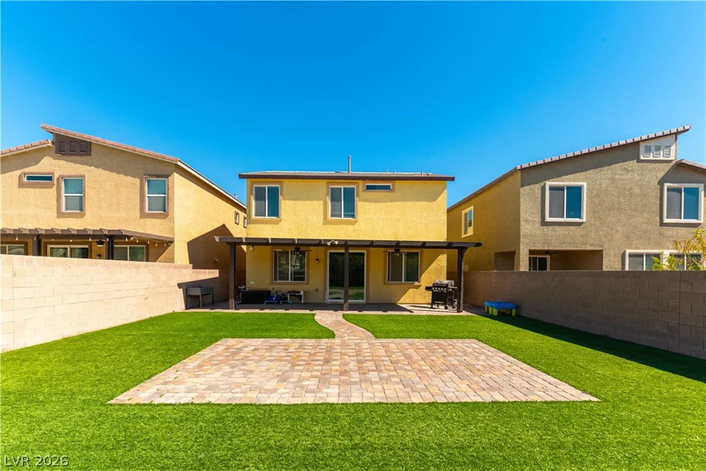 7255 Dazzle Point, North Las Vegas, NV 89084