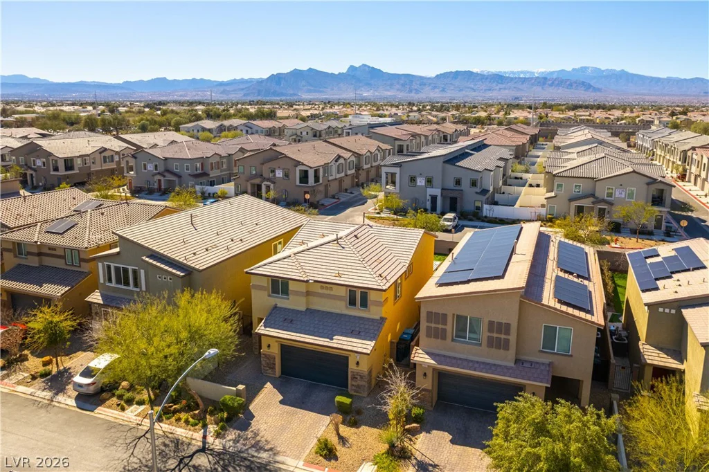 7255 Dazzle Point, North Las Vegas, NV 89084