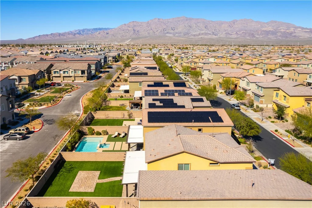 7255 Dazzle Point, North Las Vegas, NV 89084