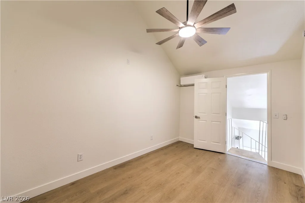 460 Elm, Las Vegas, NV 89169