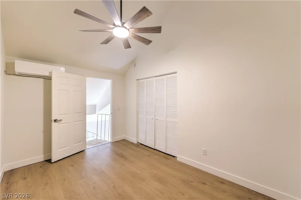 460 Elm, Las Vegas, NV 89169