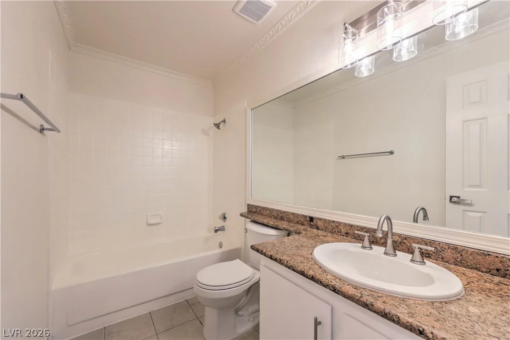 460 Elm, Las Vegas, NV 89169