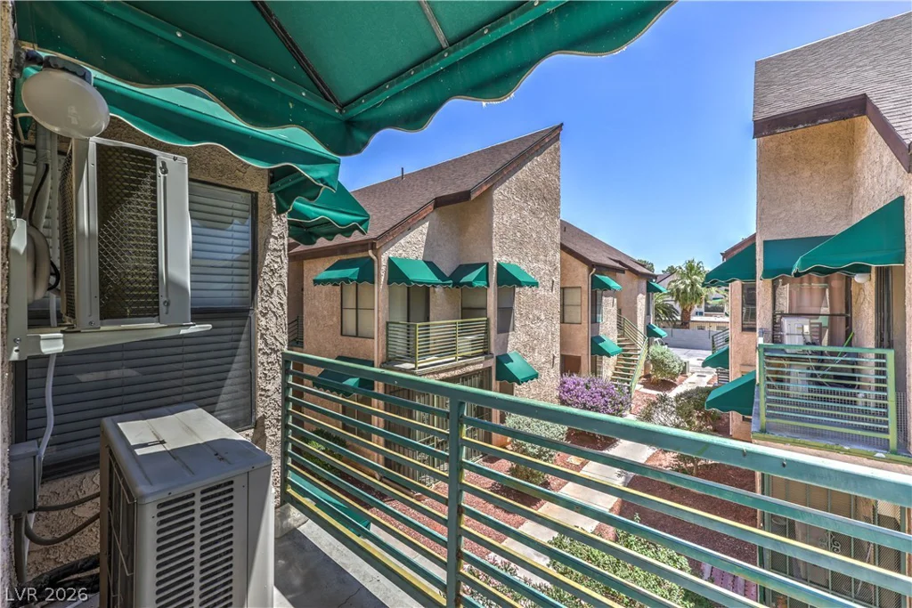 460 Elm, Las Vegas, NV 89169