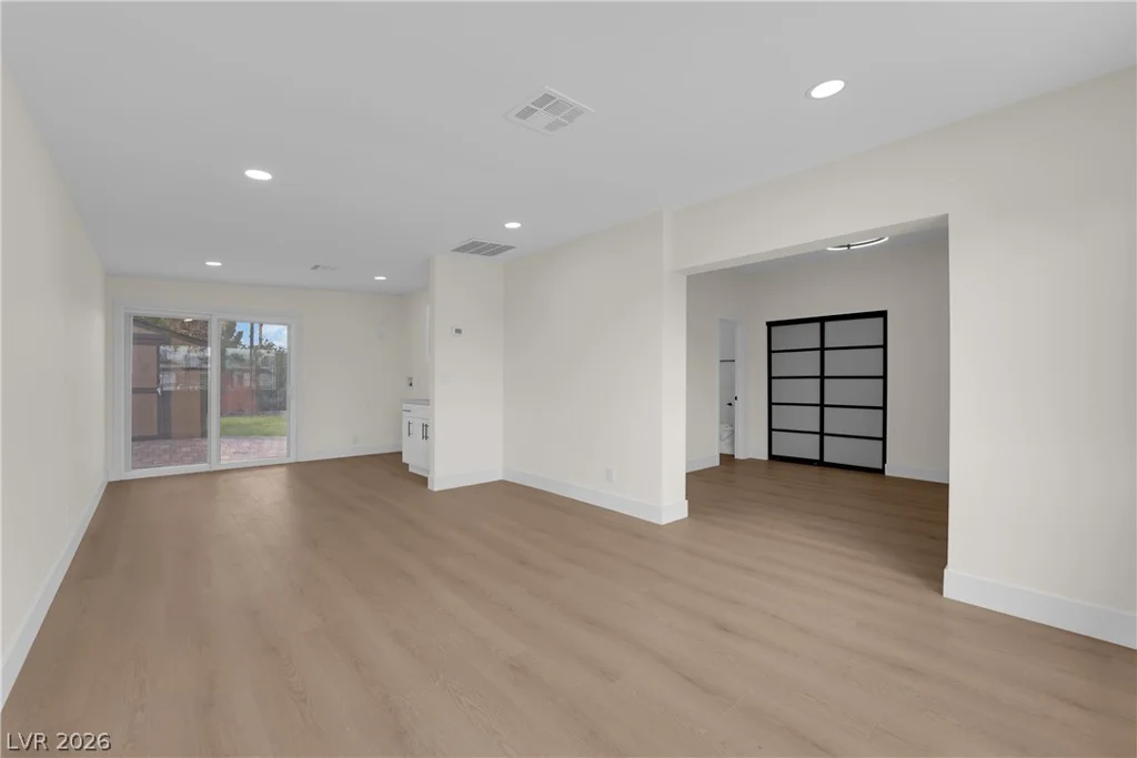 1522 Exley, Las Vegas, NV 89104