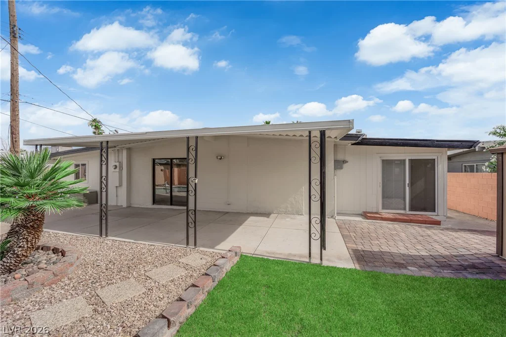 1522 Exley, Las Vegas, NV 89104