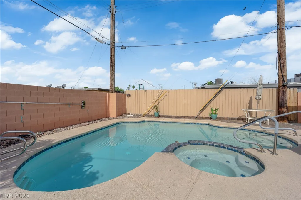 1522 Exley, Las Vegas, NV 89104