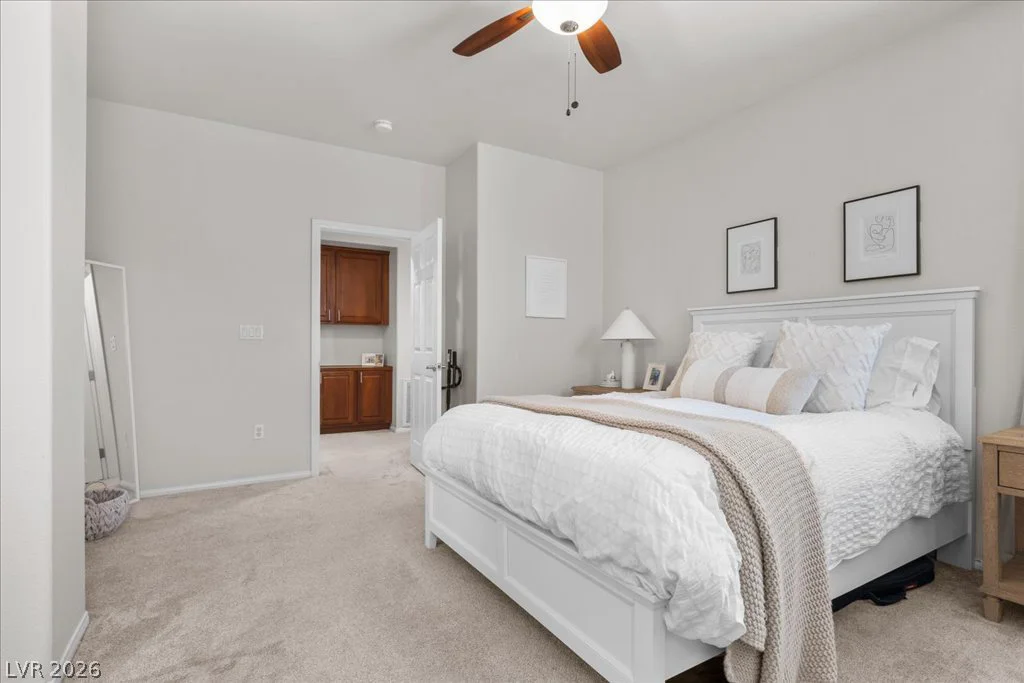 2182 Cast Pebble, Las Vegas, NV 89135
