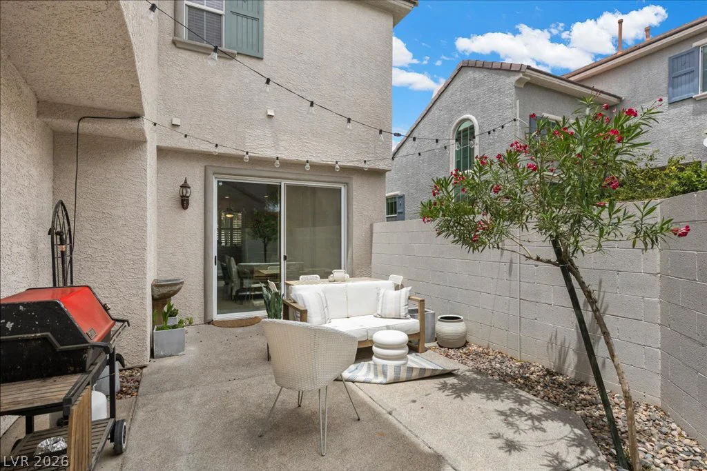 2182 Cast Pebble, Las Vegas, NV 89135