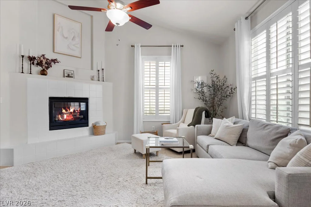 2182 Cast Pebble, Las Vegas, NV 89135
