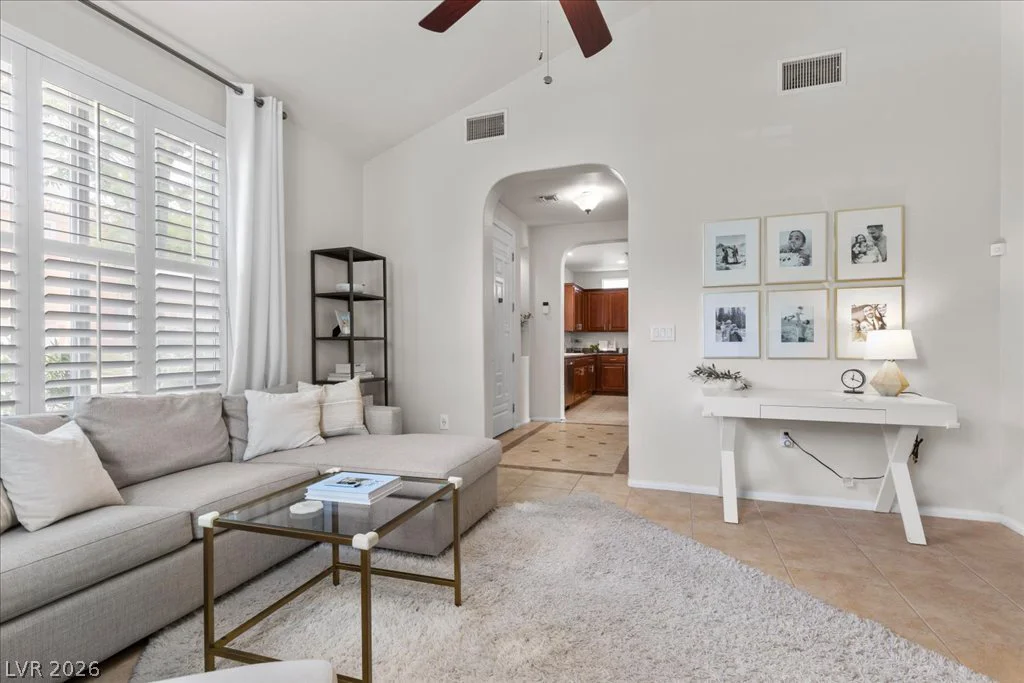 2182 Cast Pebble, Las Vegas, NV 89135