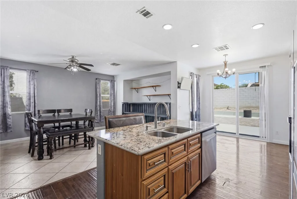 6062 Adobe Summit, Las Vegas, NV 89110